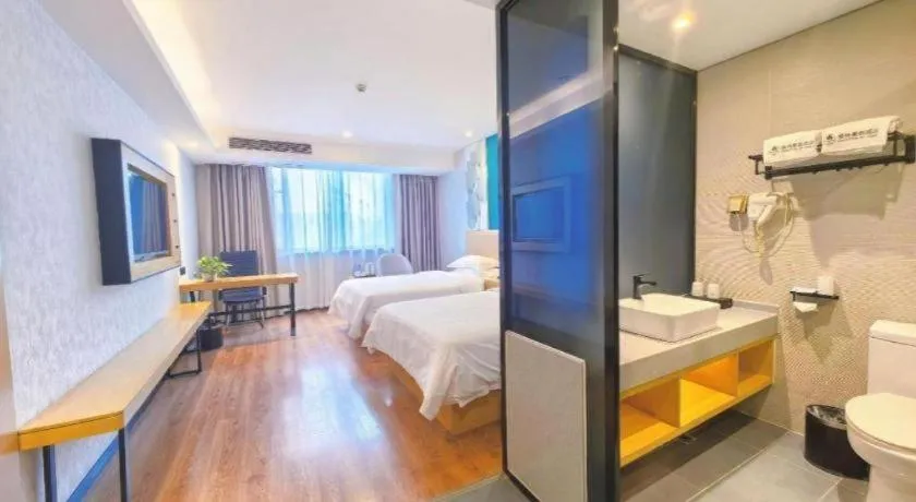 Bed in GreenTree Inn Ganzhou Gan County Bus Station