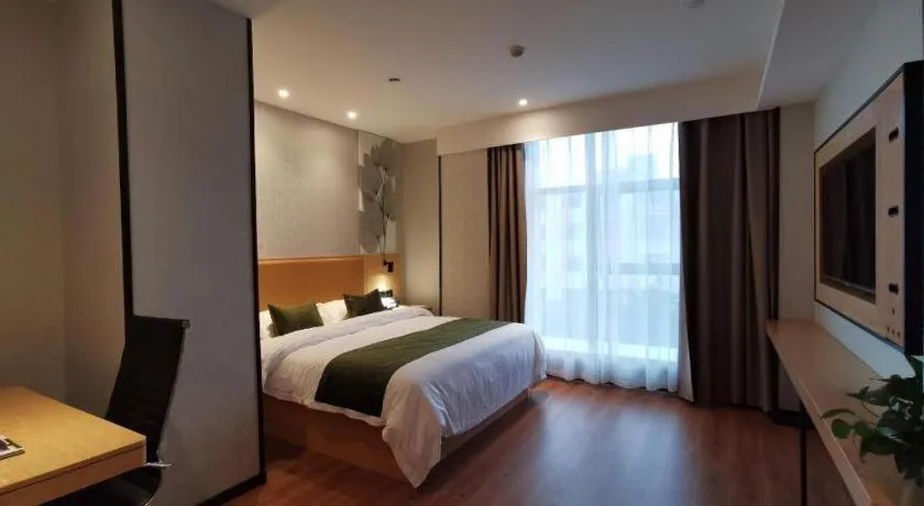 Bed in GreenTree Inn Ganzhou Gan County Bus Station