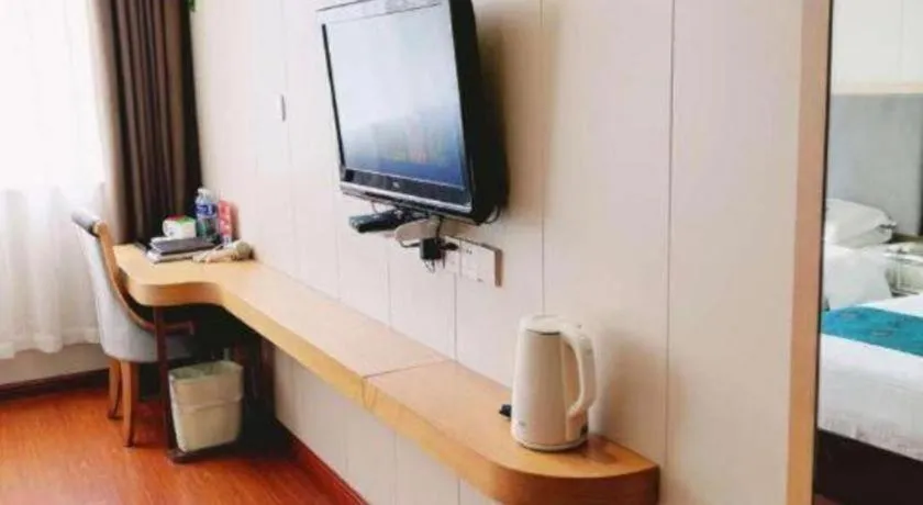 Bed in GreenTree Inn Wuxi Xinwu District Meicun Town Taibo Avenue