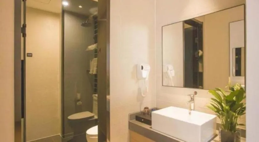 GreenTree Inn Express Taizhou Jiangyan Hardware City