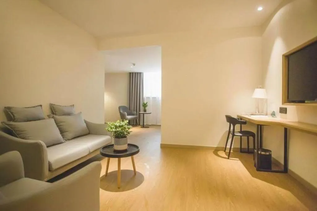 GreenTree Inn Express Taizhou Jiangyan Hardware City