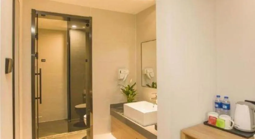 GreenTree Inn Express Taizhou Jiangyan Hardware City