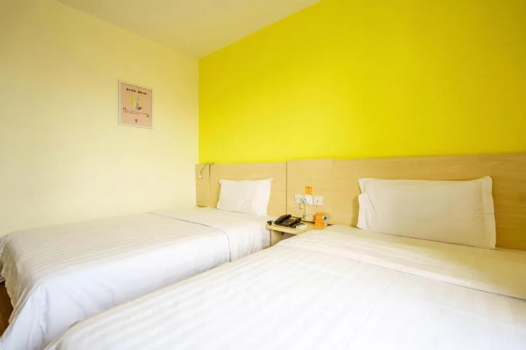 Bed in 7Days Inn Tianjin Fifth Avenue Youyi Road Branch