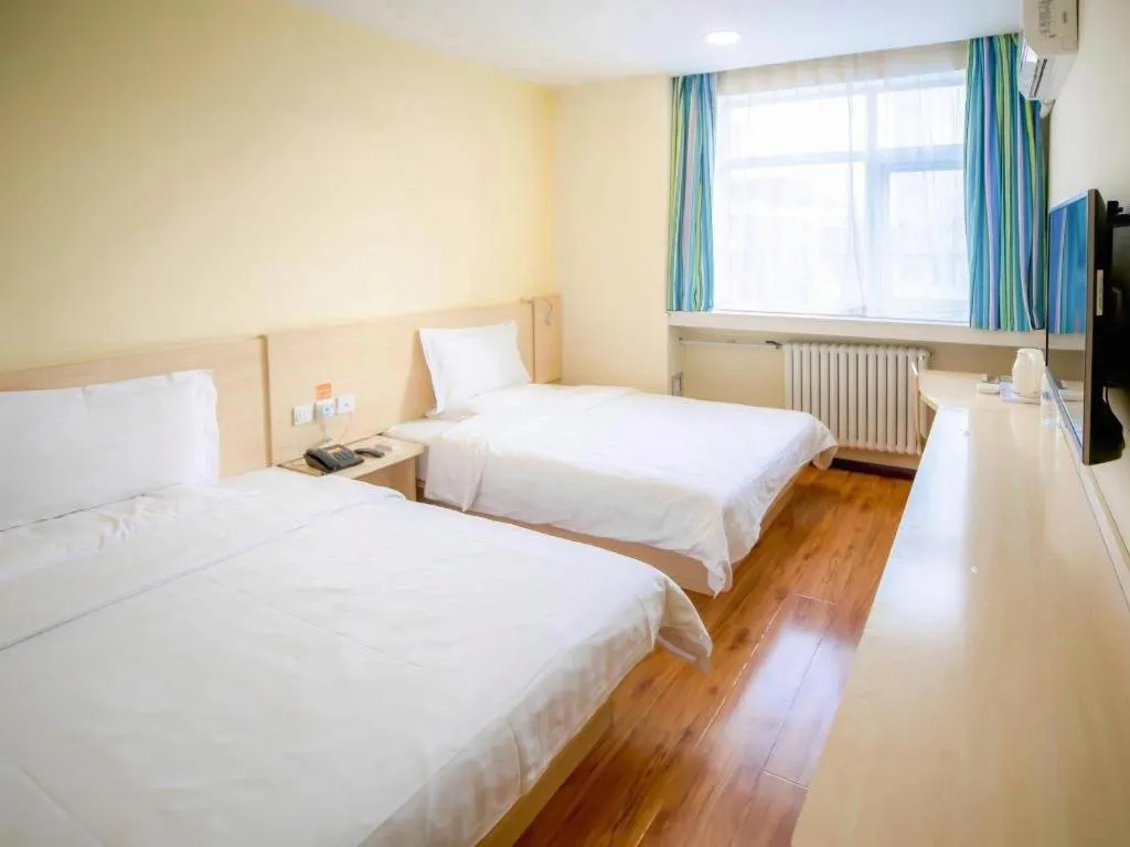 Bed in 7Days Inn Tianjin Fifth Avenue Youyi Road Branch