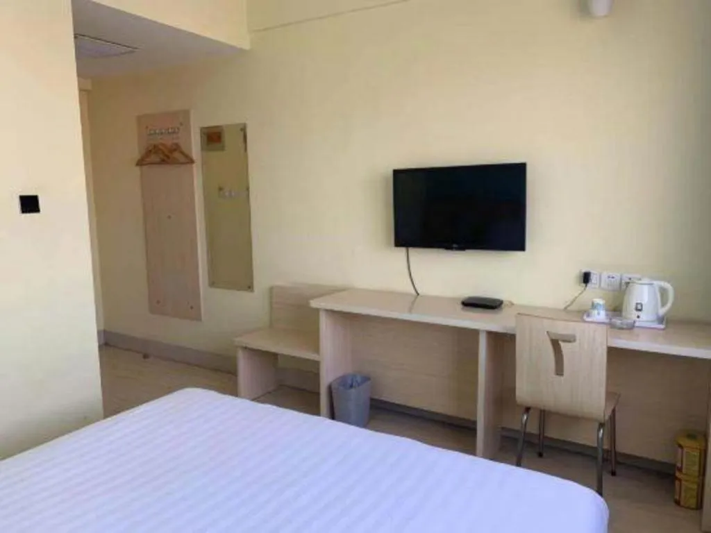 Bed in 7 Days Inn Zoucheng Chengqian East Road Yiwu Trade Market