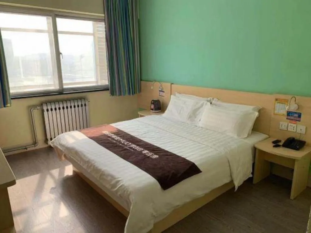 Bed in 7 Days Inn Zoucheng Chengqian East Road Yiwu Trade Market