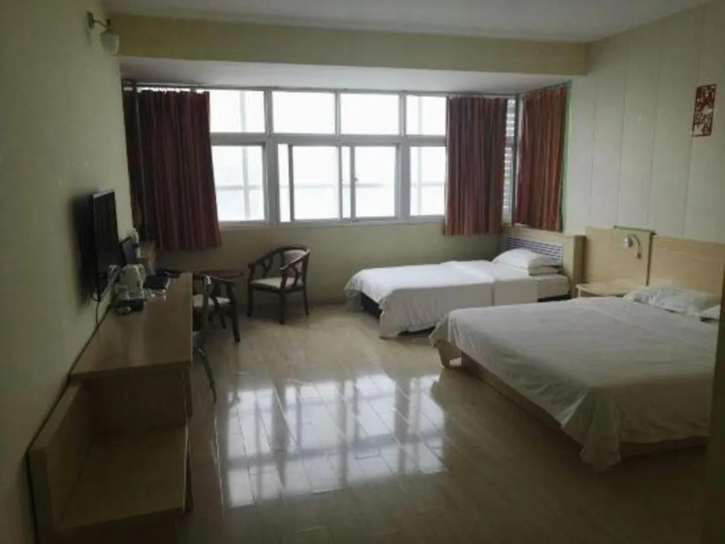 Bed in 7 Days Inn Zoucheng Chengqian East Road Yiwu Trade Market