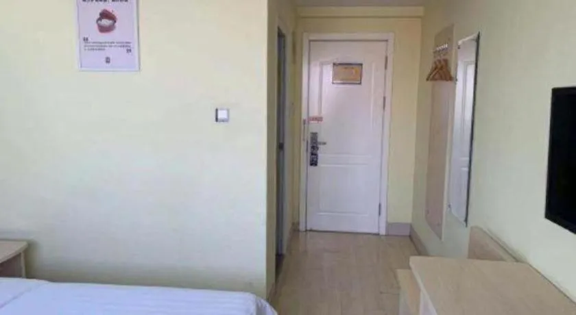 Bed in 7 Days Inn Zoucheng Chengqian East Road Yiwu Trade Market