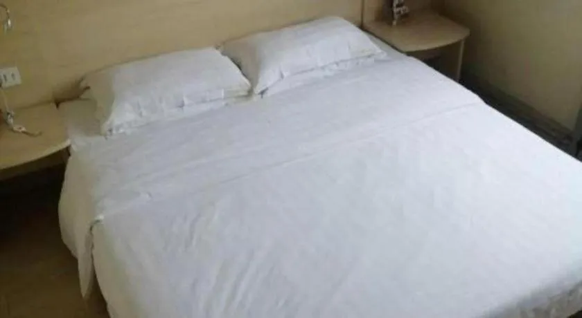 Bed in 7 Days Inn Zoucheng Chengqian East Road Yiwu Trade Market