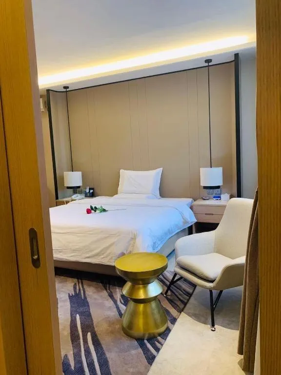 Bed in 7 Days Premium· Daqing City Government Wanda Plaza