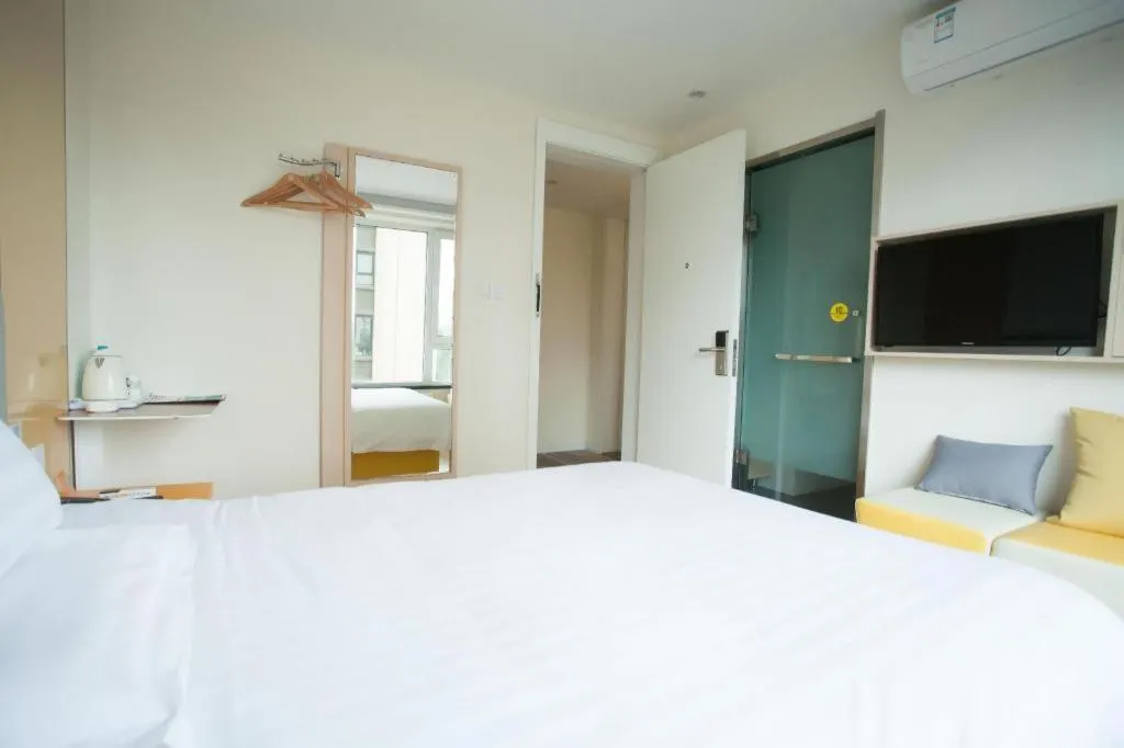 Bed in 7 Days Inn Harbin West Railway Station