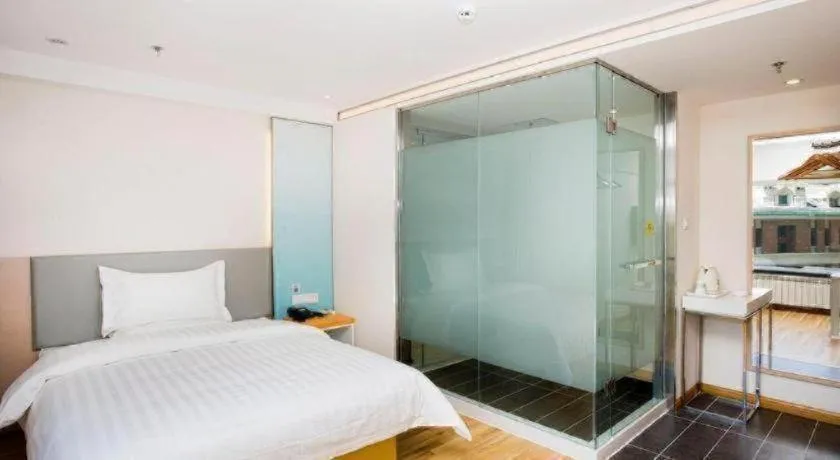 Bed in 7 Days Inn Harbin West Railway Station