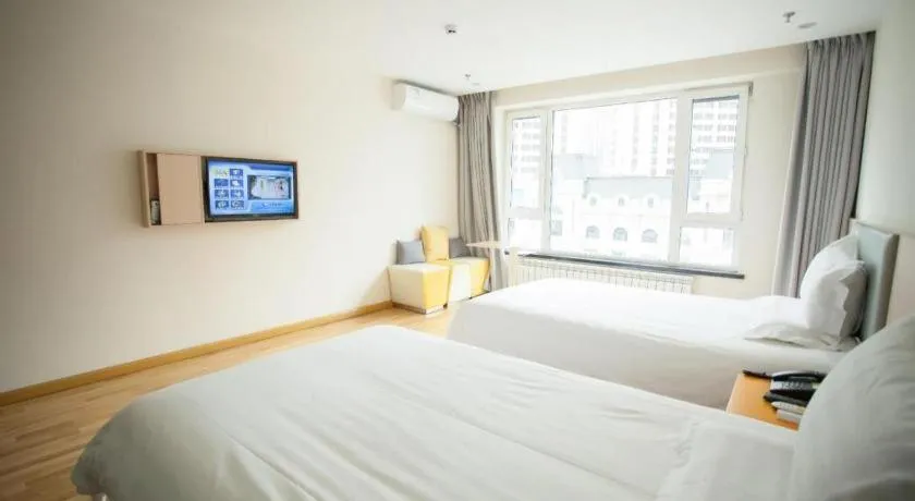Bed in 7 Days Inn Harbin West Railway Station