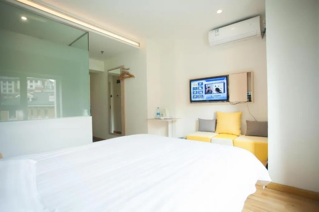 Bed in 7 Days Inn Harbin West Railway Station