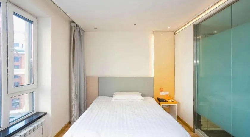 Bed in 7 Days Inn Harbin West Railway Station