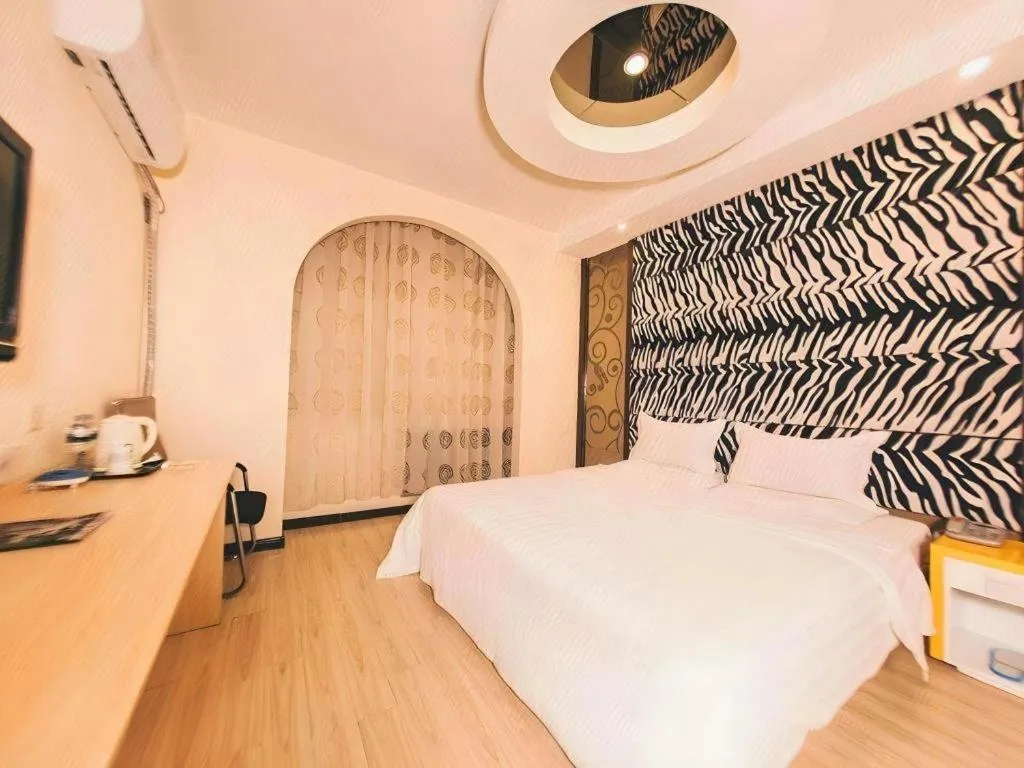 Bed in 7 Days Inn Harbin Medical University First Affiliated Hospital