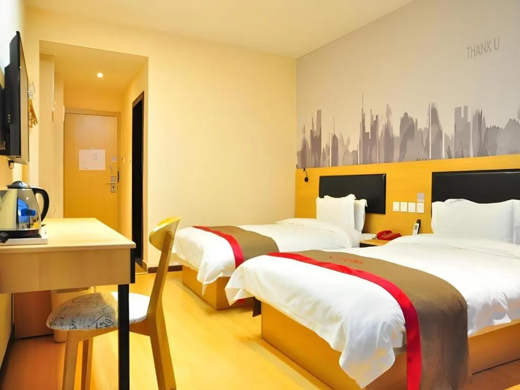 Bed in Thank Hotel Jiangxi Jiujiang Lianxi District Railway Station Square