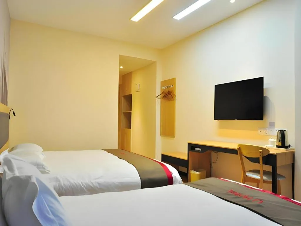 Bed in Thank Hotel Jiangxi Jiujiang Lianxi District Railway Station Square