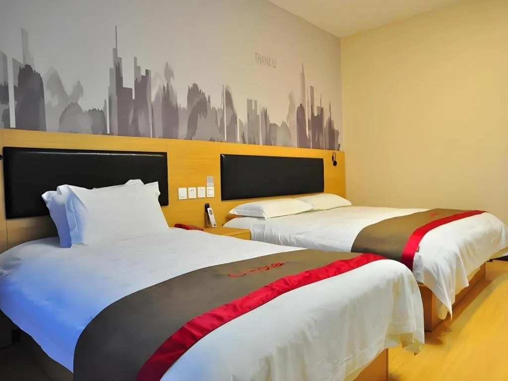 Bed in Thank Hotel Jiangxi Jiujiang Lianxi District Railway Station Square