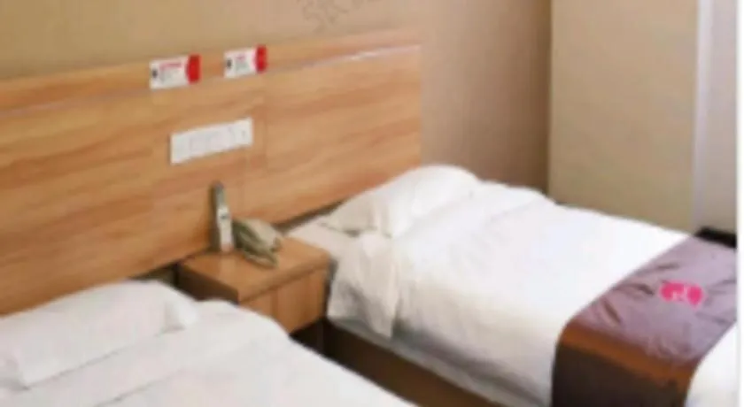 Bed in Thank Inn Hotel Anhui Fuyang Funan County Yunhe Dong Road