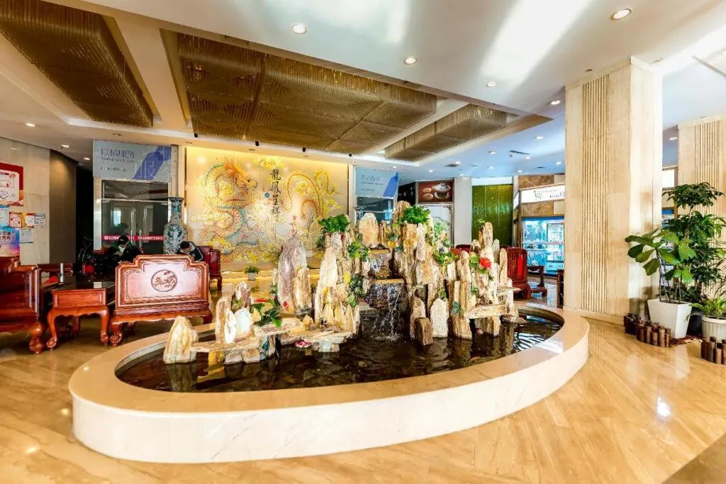 Junyu Grand Hotel Qinhuangdao