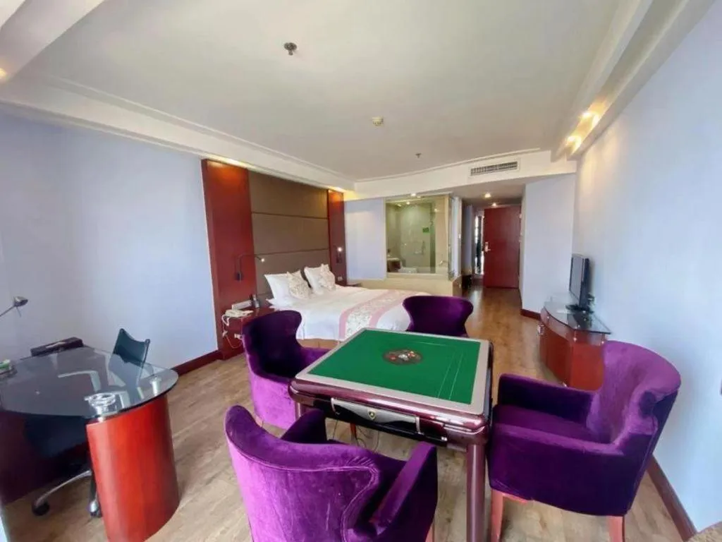 Junyu Grand Hotel Qinhuangdao