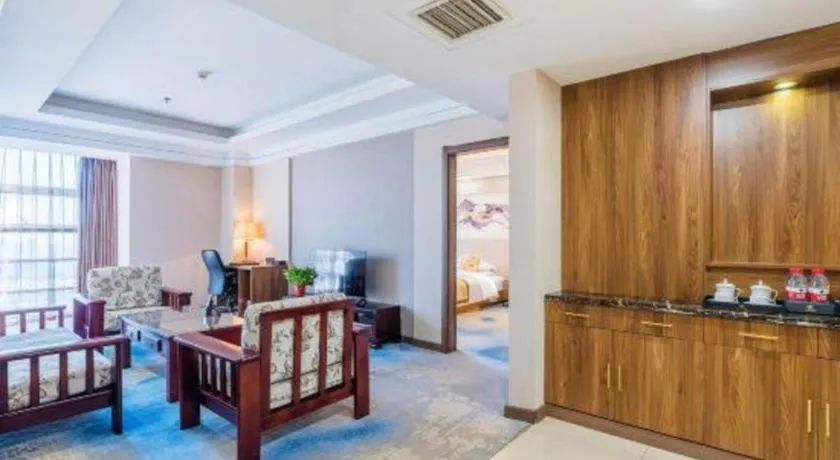 Junyu Grand Hotel Qinhuangdao