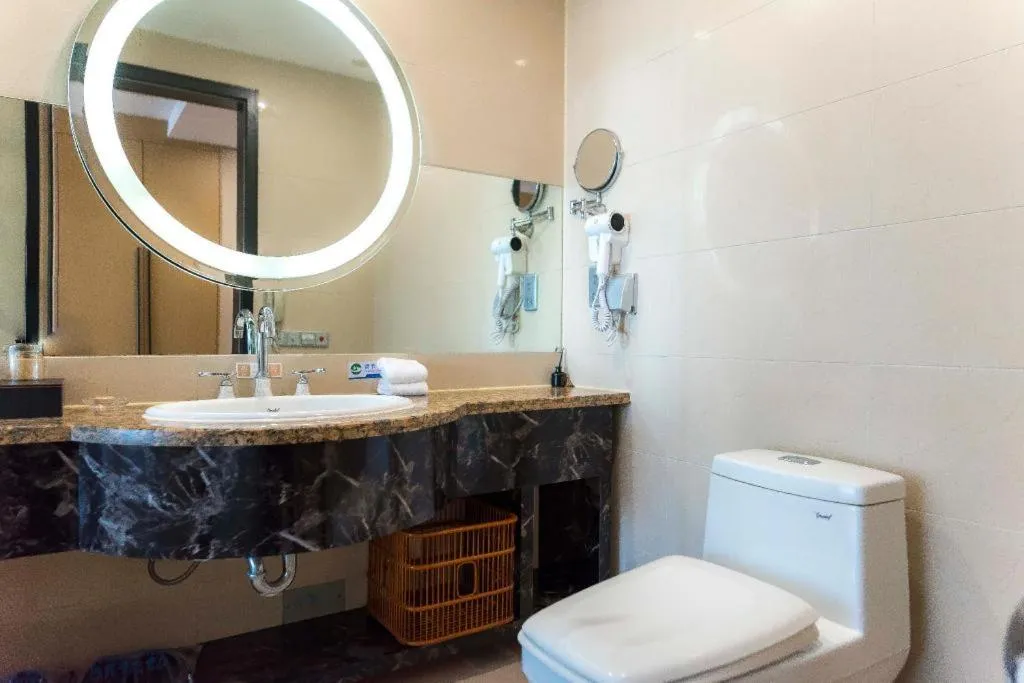 Junyu Grand Hotel Qinhuangdao