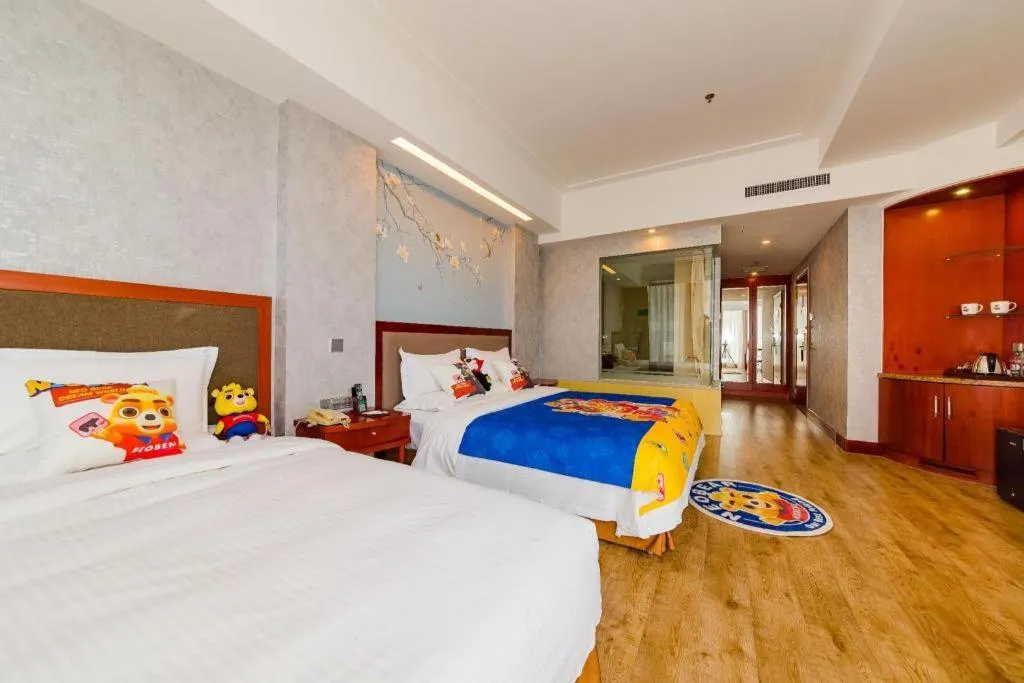 Bed in Junyu Grand Hotel Qinhuangdao