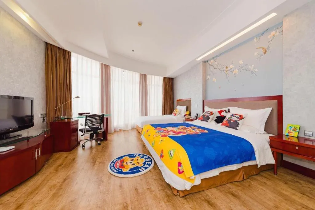 Bed in Junyu Grand Hotel Qinhuangdao