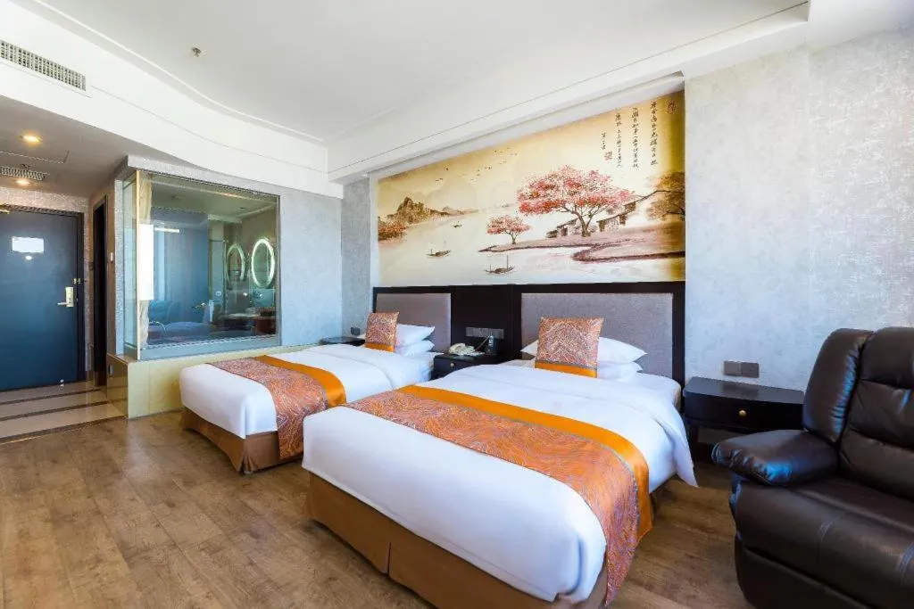 Junyu Grand Hotel Qinhuangdao