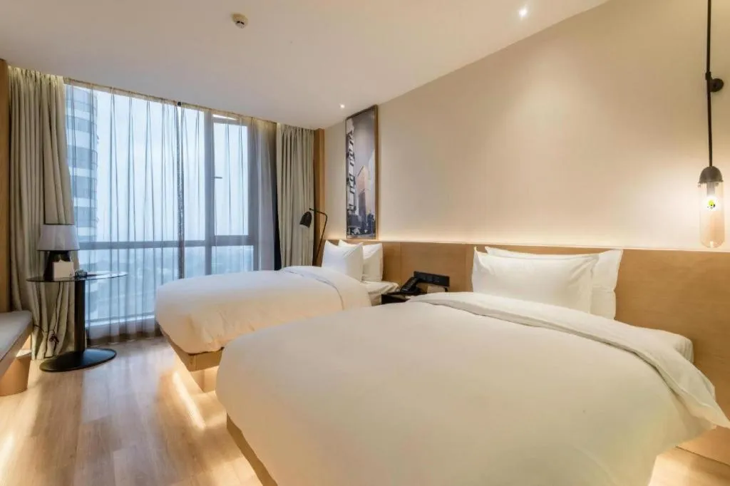 Bed in Quality Hotel Chengdu