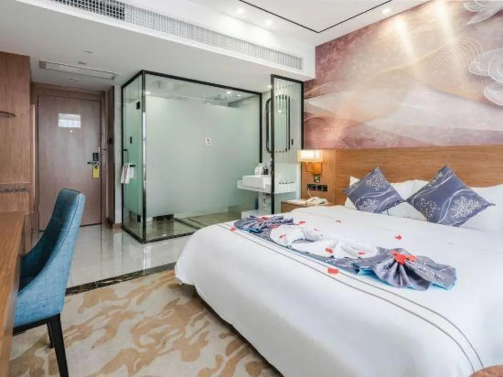 Bed in Xinyuan Hot Spring Hotel