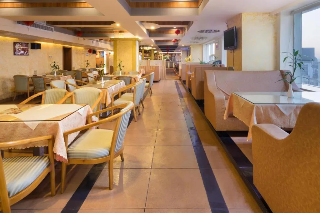 Xinyuan Hot Spring Hotel