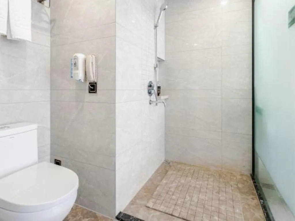 Xinyuan Hot Spring Hotel