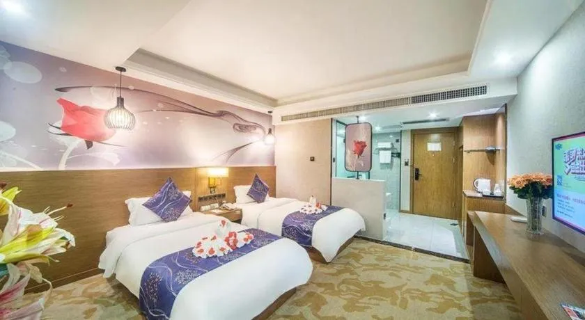 Bed in Xinyuan Hot Spring Hotel
