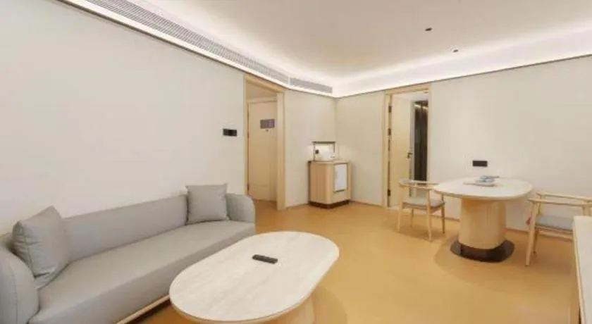 Dalian Liangyun Hotel