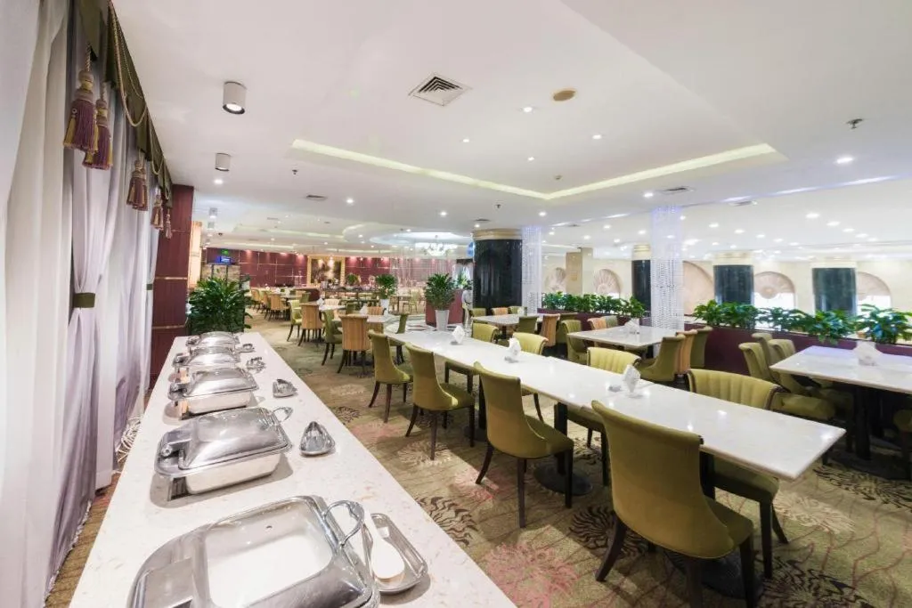 Dalian Liangyun Hotel