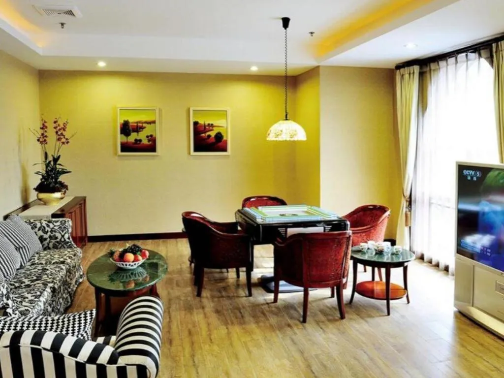 Dalian Liangyun Hotel