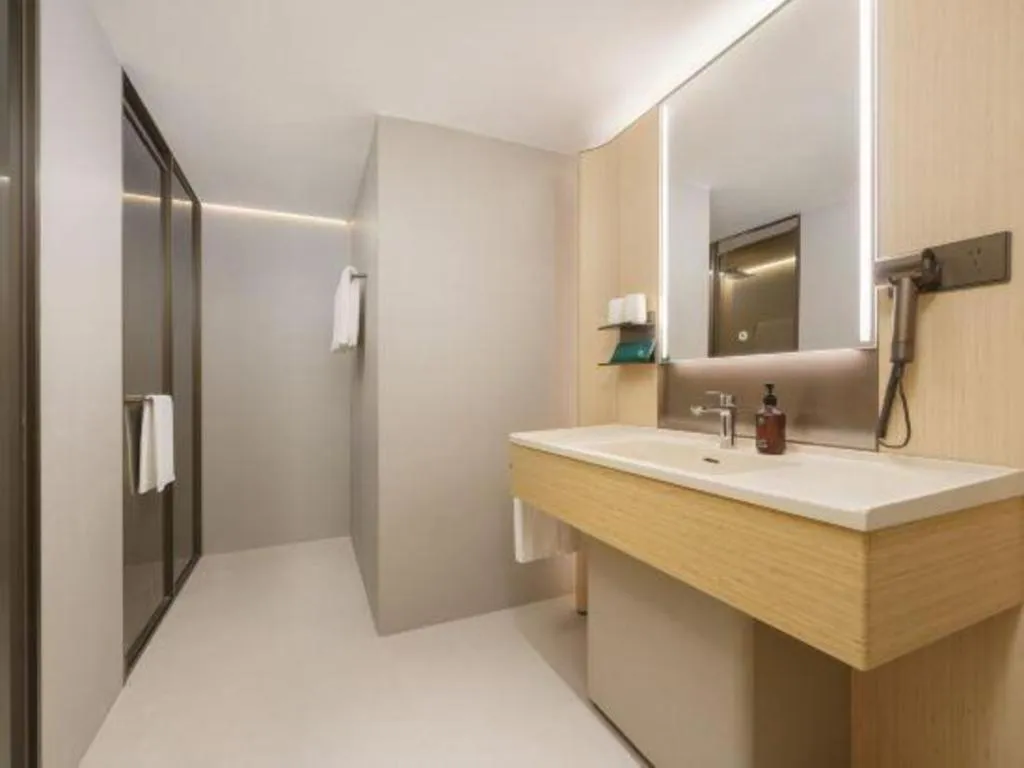 Dalian Liangyun Hotel