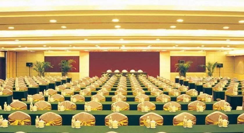 Dalian Liangyun Hotel