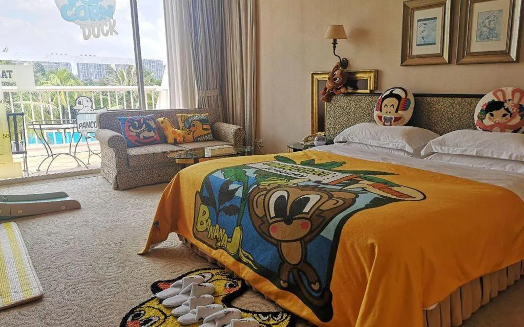 Bed in Dongguan MCB Lake Hotel