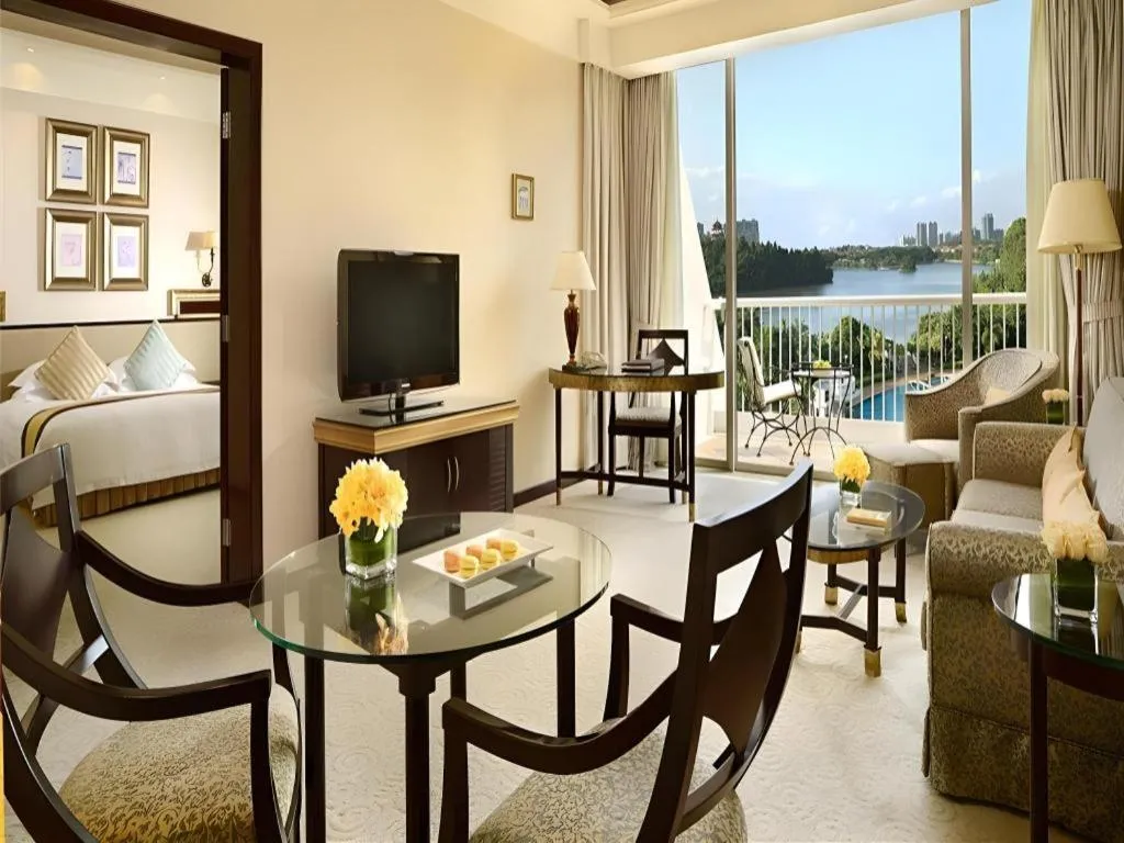 Dongguan MCB Lake Hotel