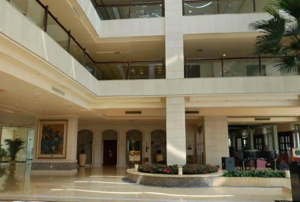 Dongguan MCB Lake Hotel