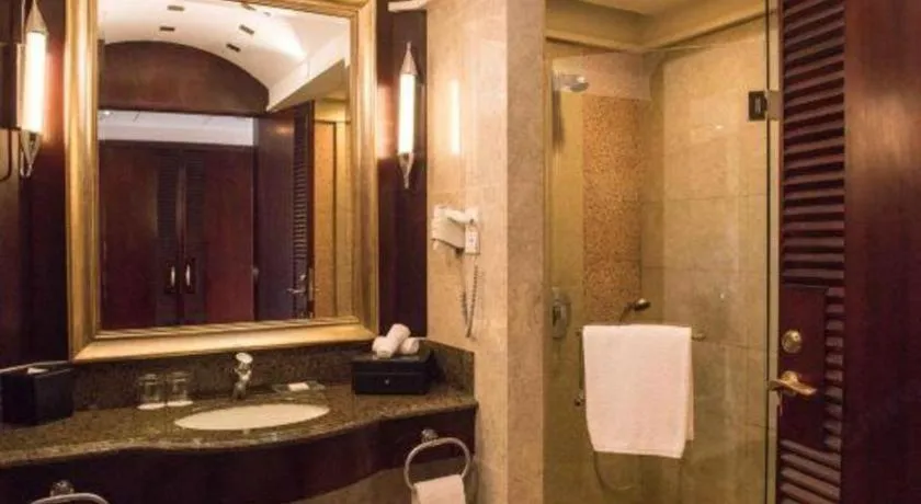 Dongguan MCB Lake Hotel