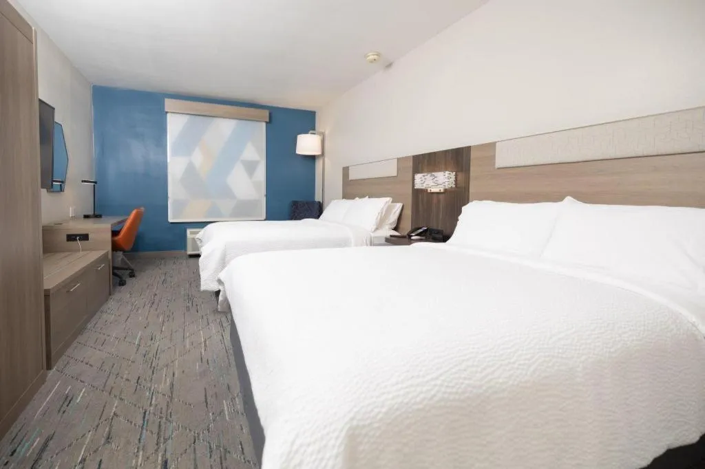 Bed in Holiday Inn Express Frackville Hotel By IHG