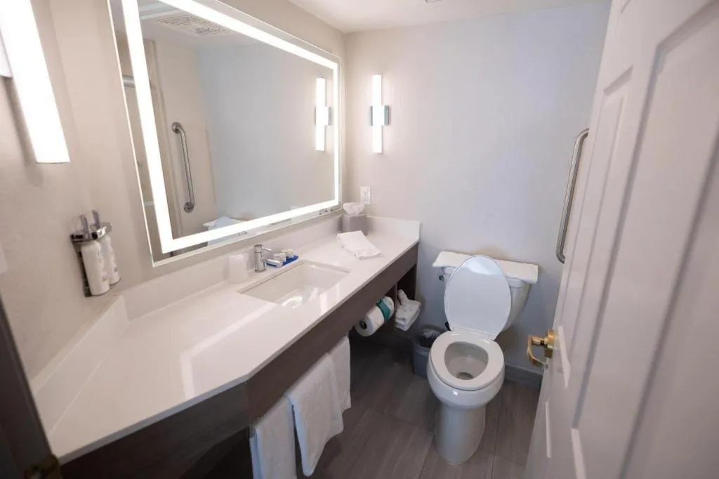 Holiday Inn Express Frackville Hotel By IHG