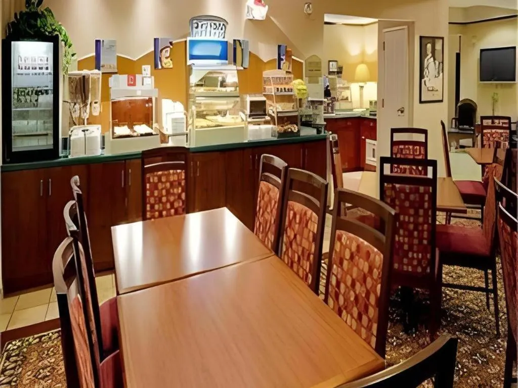 Holiday Inn Express Frackville Hotel By IHG