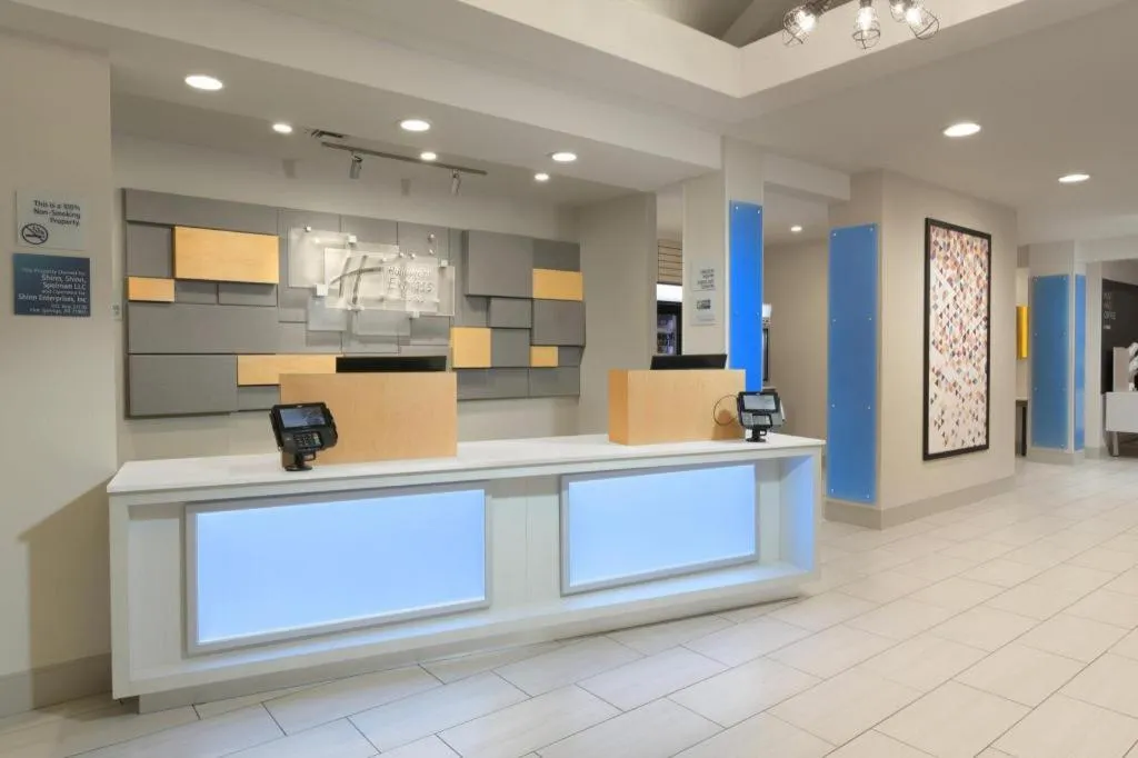 Holiday Inn Express Camden Hotel By IHG