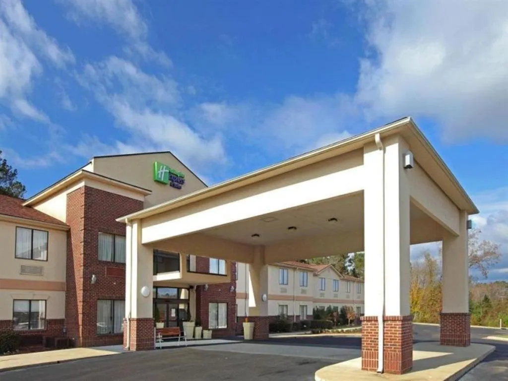 Holiday Inn Express Camden Hotel By IHG